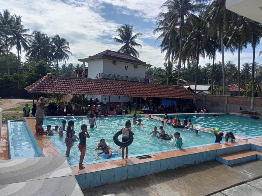 Sapu Nyapah Losmen Syariah Tanjung Setia Biha Exterior foto